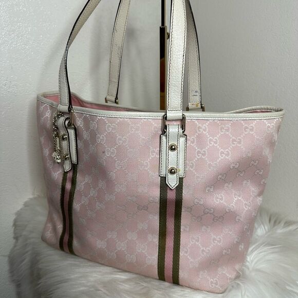 💯Authentic Gucci Tote With Cherryline 🍀 - Picture 11 of 17